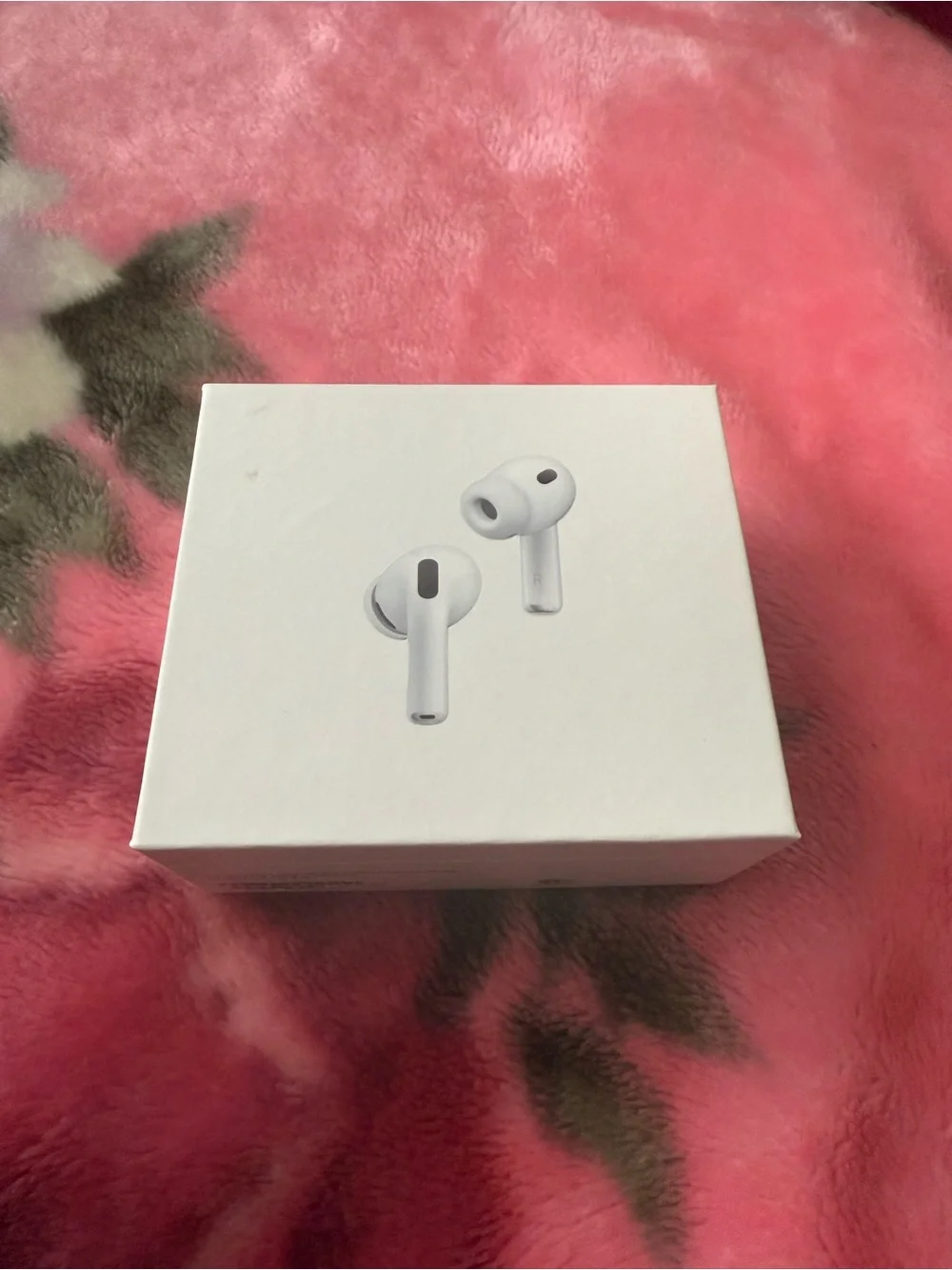 Apple AirPods Pro 3 (White) with Charging Case